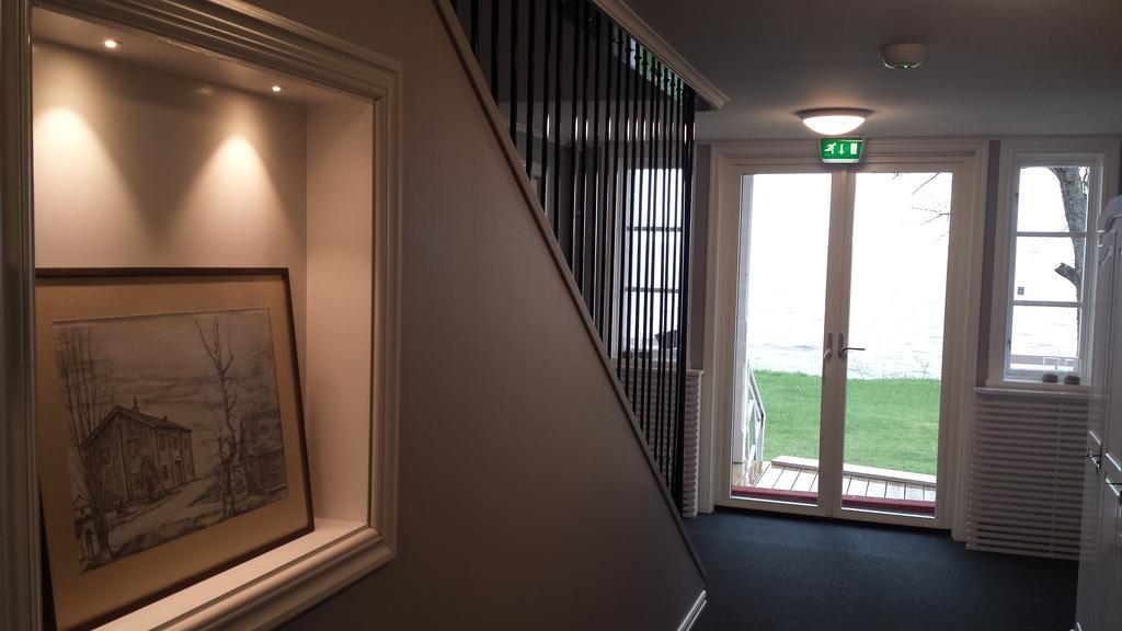 Hotell Groenfeltsgarden 卡尔斯库加 外观 照片